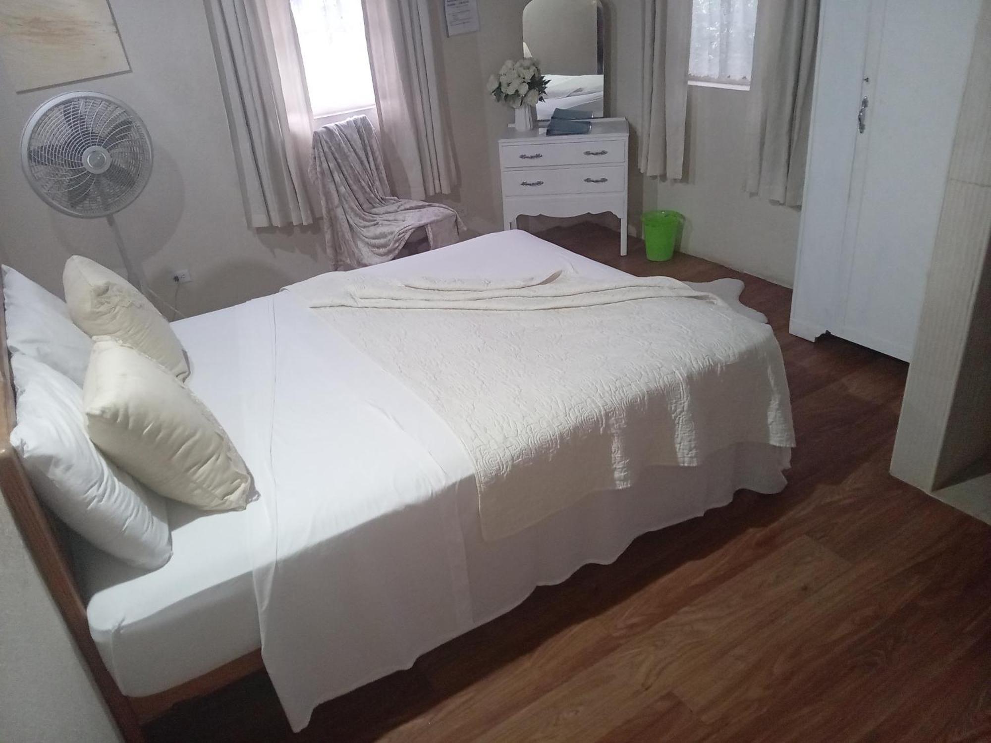 Chandler Homestay Сент-Філіп Екстер'єр фото